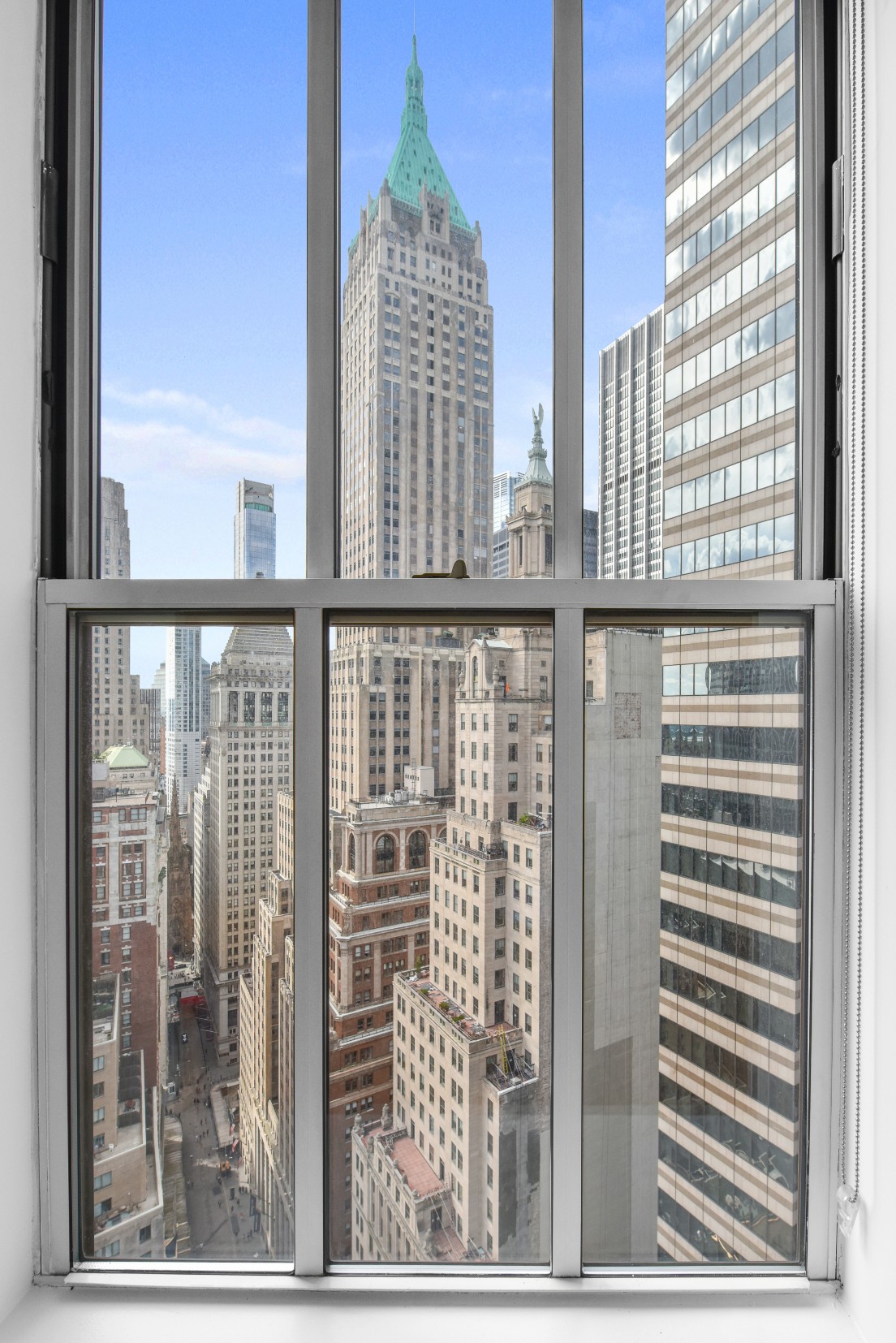 Luxury Apartments in Financial District 63 Wall Street